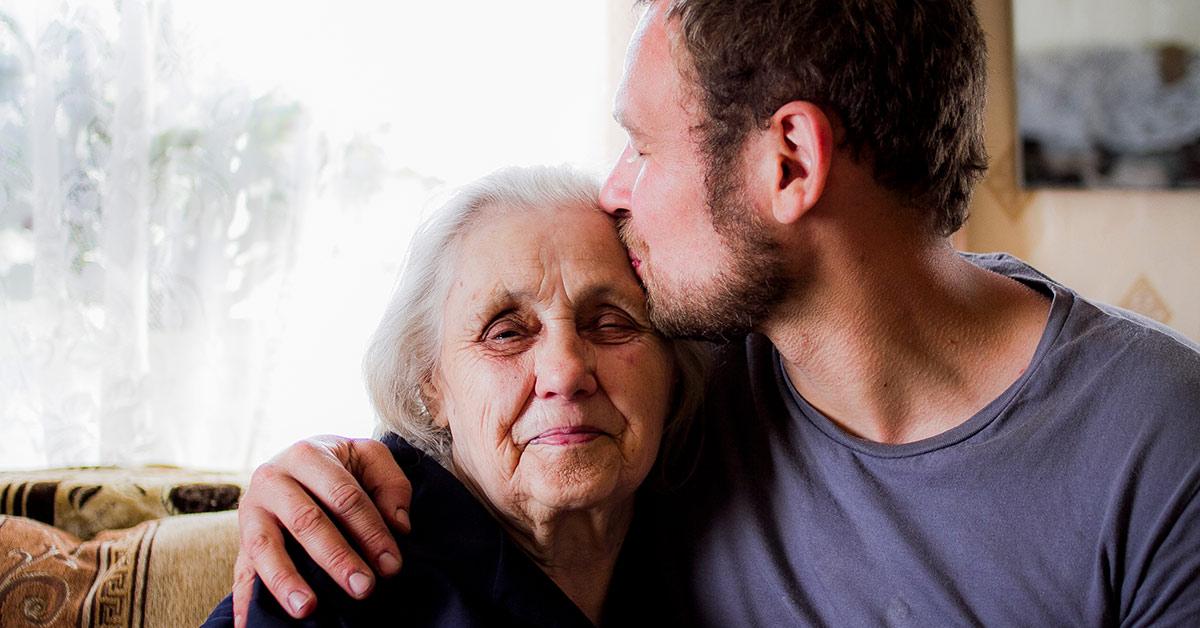 Grandmothers always. Взрослый внук. Дед и взрослая внучка разговор по душам. Интересные ситуация бабушка и внук. Осетия дед и внук.